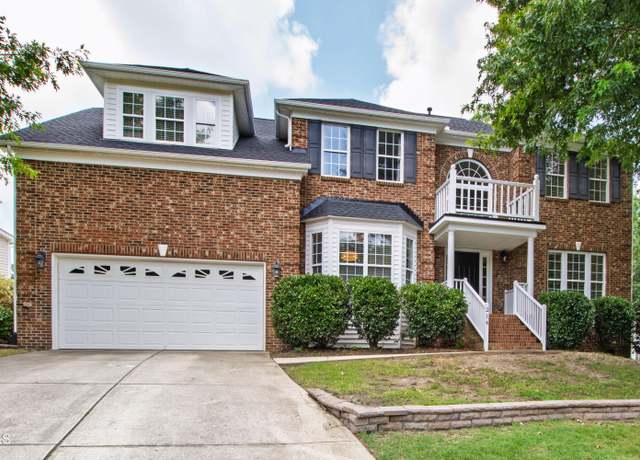 Property at 214 Moravia Ln, Cary, NC 27513, 5 beds, 3.5 baths