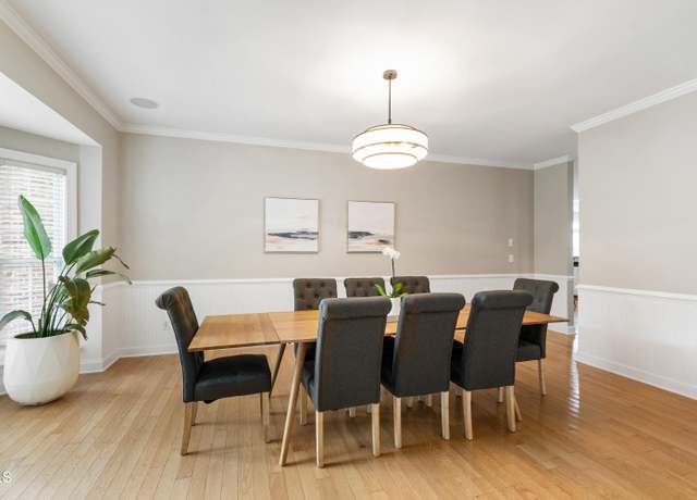 Property at 214 Moravia Ln, Cary, NC 27513, 5 beds, 3.5 baths