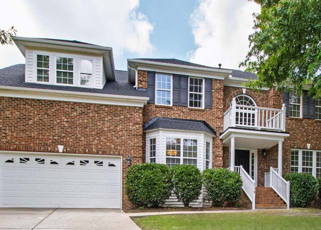 Property at 214 Moravia Ln, Cary, NC 27513, 5 beds, 3.5 baths