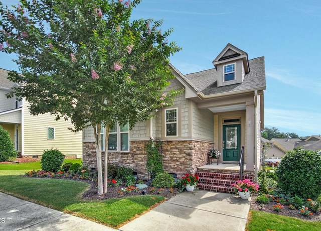Property at 813 Wildflower Ridge Rd, Wake Forest, NC 27587, 3 beds, 2.5 baths