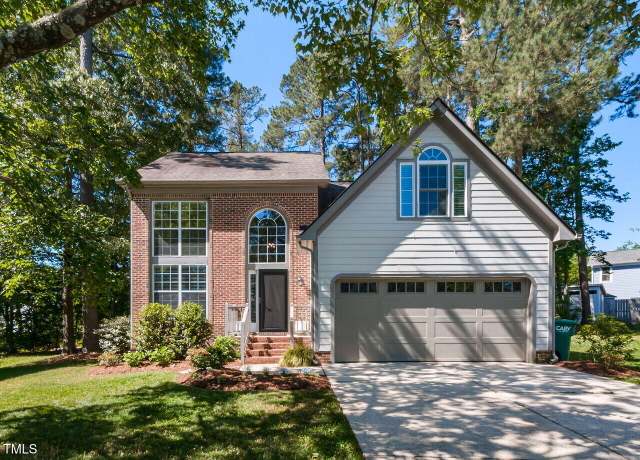 Property at 404 Woodstar Dr, Cary, NC 27513, 3 beds, 2 baths