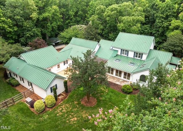 Property at 300 Oak Ridge Dr, Hillsborough, NC 27278, 6 beds, 6.5 baths