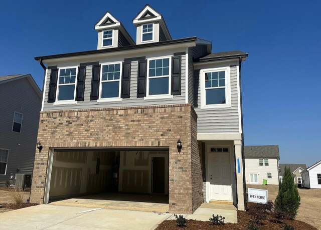 Property at 1125 Channel Drop Lp, Zebulon, NC 27597, 3 beds, 2.5 baths