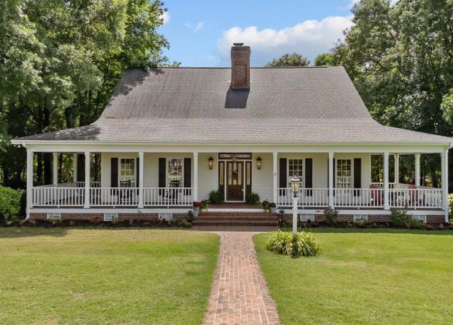 Property at 5308 Stableview Ct, Holly Springs, NC 27540, 3 beds, 5.5 baths