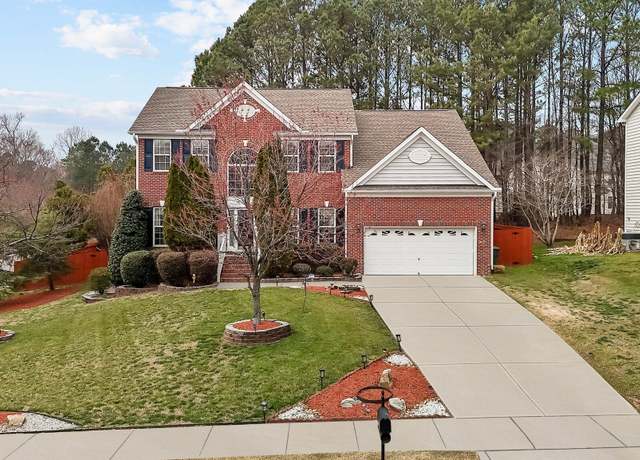 Property at 1046 Upchurch Farm Ln, Cary, NC 27519, 4 beds, 2.5 baths