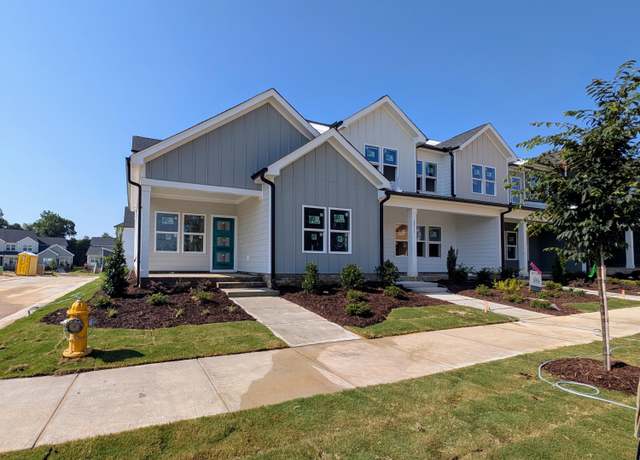 Property at 2911 Alyssa Ct, Raleigh, NC 27604, 3 beds, 2.5 baths