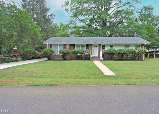 Property at 122 E Orange St, Hillsborough, NC 27278, 3 beds, 1.5 baths