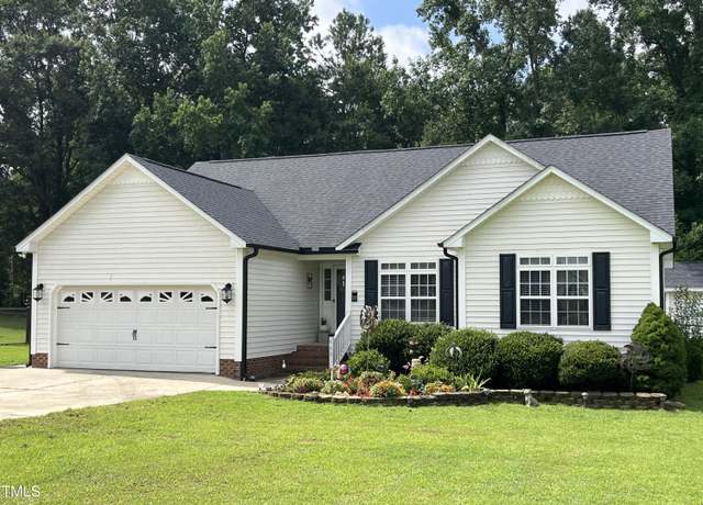 Property at 111 Valleycastle Ct, Clayton, NC 27520, 3 beds, 2 baths