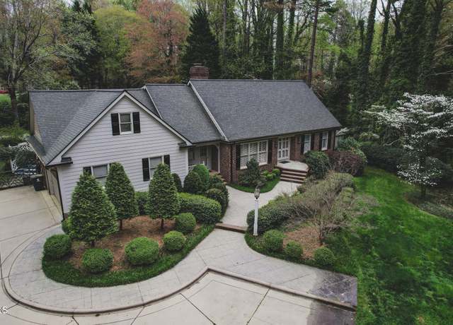 Property at 515 S Woodland Rd, Henderson, NC 27536, 4 beds, 3.5 baths