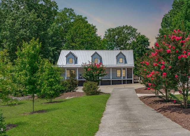 Property at 1408 Old Ivey Rd, Apex, NC 27523, 3 beds, 3.5 baths