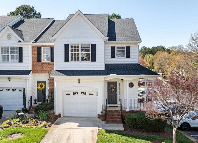 Property at 5569 Sea Daisy Dr, Raleigh, NC 27606, 2 beds, 2.5 baths
