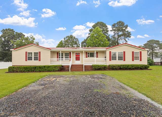 Property at 602 Autumn Winds Dr, Goldsboro, NC 27530, 3 beds, 2 baths