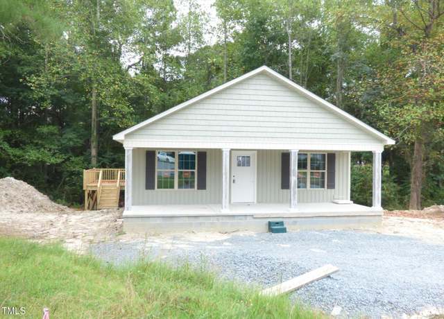 Property at 125 Evans St, Four Oaks, NC 27524, 3 beds, 2 baths
