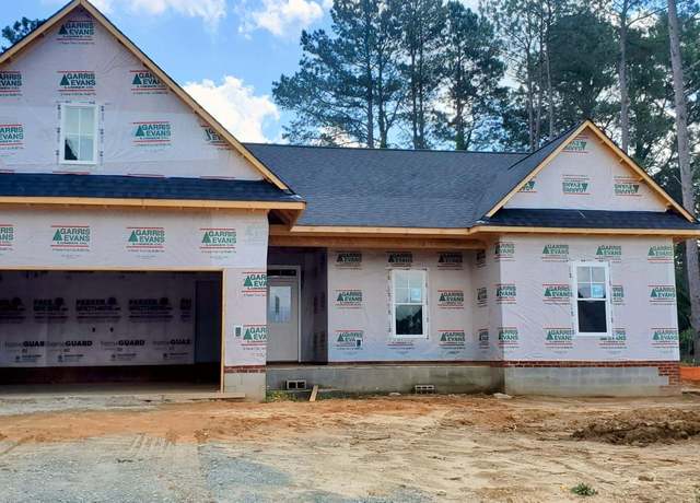 Property at 219 Crescent Dr, Dunn, NC 28334, 3 beds, 2.5 baths