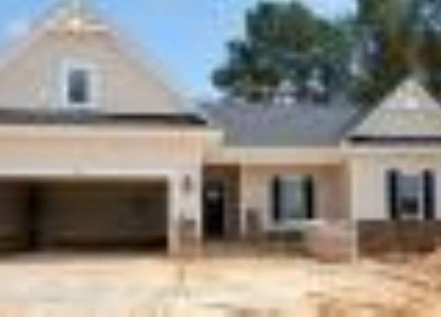 Property at 219 Crescent Dr, Dunn, NC 28334, 3 beds, 2 baths
