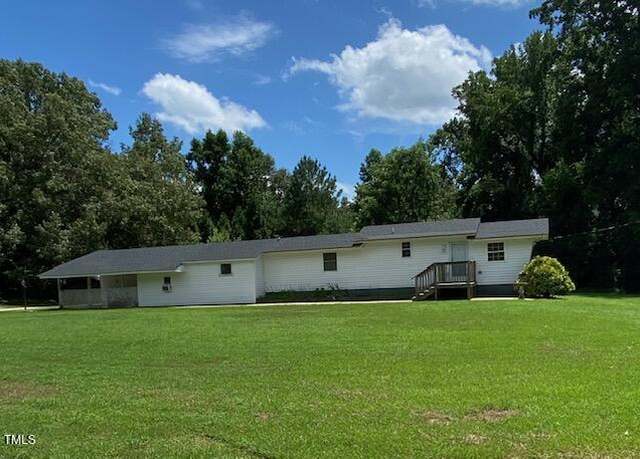 Property at 127 Dowtin St, Warrenton, NC 27589, 2 beds, 1 bath