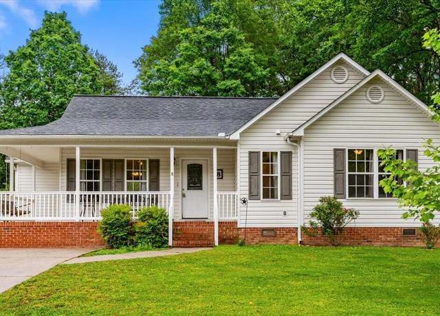 Property at 8 Brandy Wine Dr, Thomasville, NC 27360, 3 beds, 2 baths