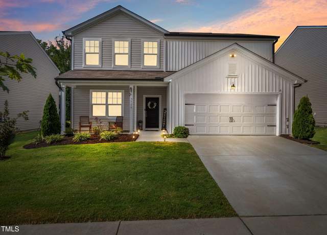 Property at 3529 Pinnacle Peak Dr, Raleigh, NC 27604, 4 beds, 2.5 baths