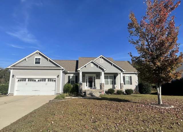 Property at 115 Hunterwood Pl, Benson, NC 27504, 3 beds, 2 baths