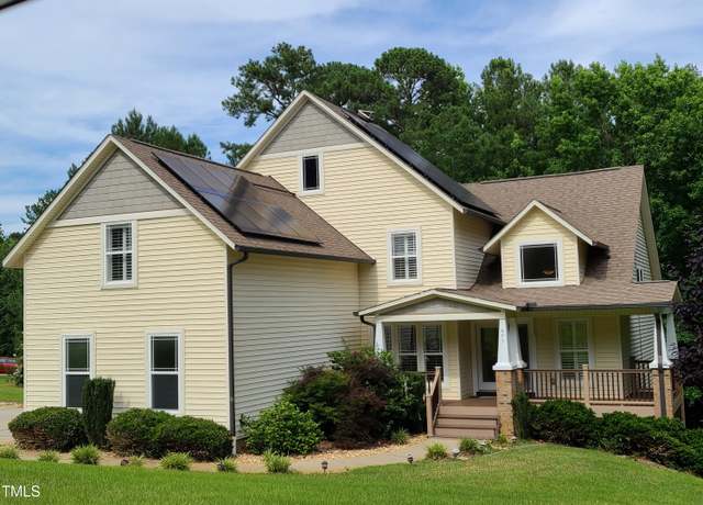 Property at 495 Ruth Cir, Fuquay Varina, NC 27526, 3 beds, 3.5 baths