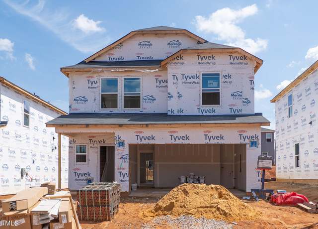 Property at 921 Grand Mesa Dr, Garner, NC 27529, 5 beds, 3 baths