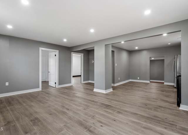 Property at 1103 Gaston St, Smithfield, NC 27577, 3 beds, 1 bath