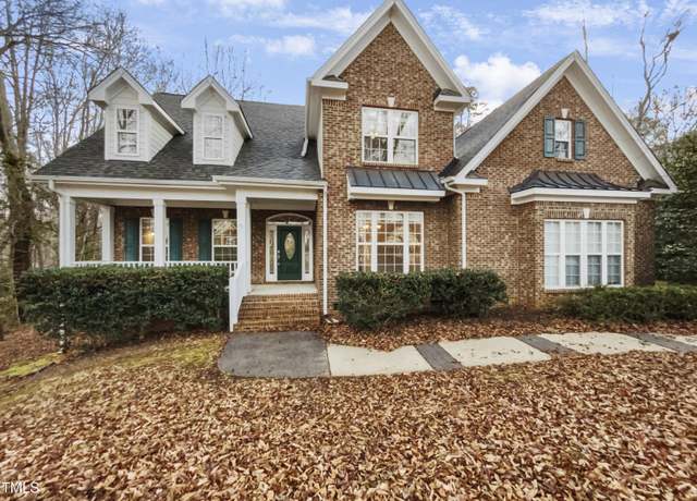Property at 5621 Voorhees Ln, Holly Springs, NC 27540, 3 beds, 2.5 baths