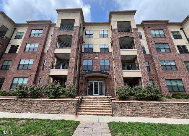 Property at 700 Finsbury St #304, Durham, NC 27703, 2 beds, 2 baths