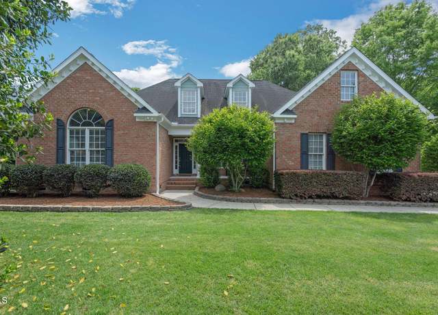 Property at 1 Plowlan Ct, Durham, NC 27707, 4 beds, 3.5 baths
