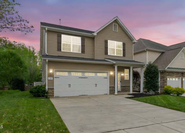 Property at 2103 Glenkirk Dr, Burlington, NC 27215, 3 beds, 2.5 baths