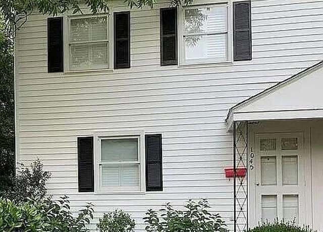 Property at 1045 Nichols Dr, Raleigh, NC 27605, 2 beds, 1 bath