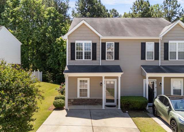Property at 609 Woodson Dr, Clayton, NC 27527, 3 beds, 2.5 baths
