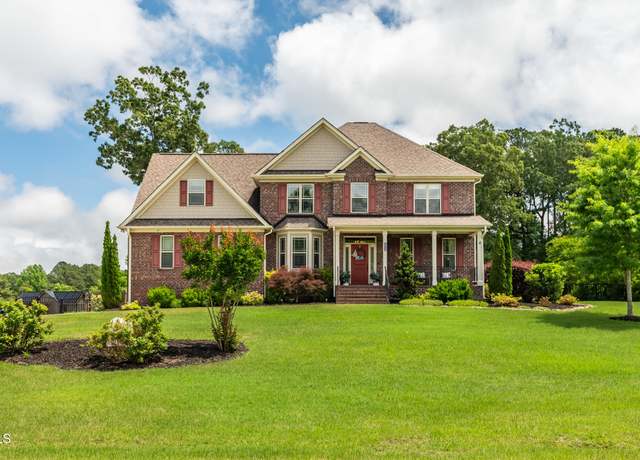 Property at 2912 Turning Brook Ln, Raleigh, NC 27616, 4 beds, 2.5 baths