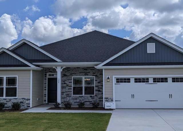 Property at 107 Oxford Ct, La Grange, NC 28551, 4 beds, 2 baths