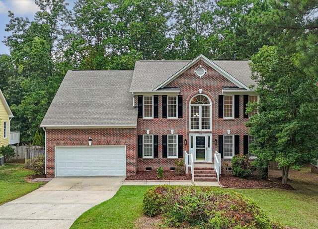 Property at 116 Modena Dr, Cary, NC 27513, 5 beds, 2.5 baths