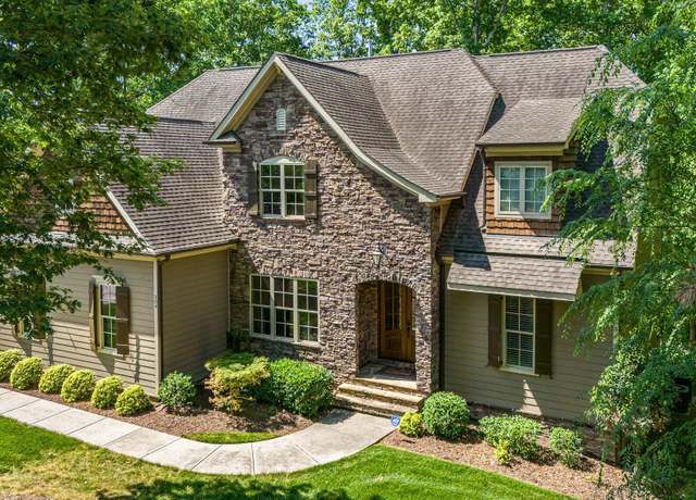 Property at 304 Villa Dr, Durham, NC 27712, 5 beds, 4 baths