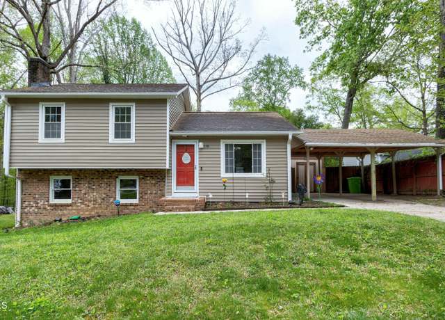 Property at 1105 Terrace Ct, Raleigh, NC 27615, 2 beds, 2 baths