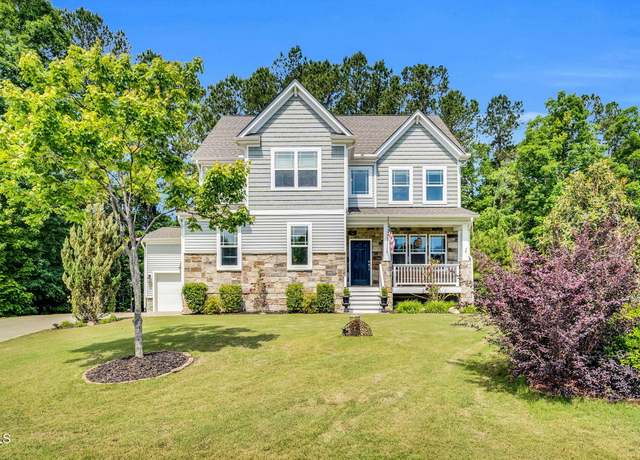 Property at 208 Gillean Ln, Holly Springs, NC 27540, 4 beds, 2.5 baths