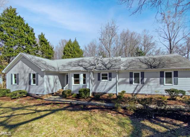 Property at 204 Lopez Ln, Clayton, NC 27527, 3 beds, 2 baths