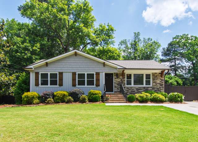 Property at 4906 Lakemont Dr, Raleigh, NC 27609, 3 beds, 3 baths