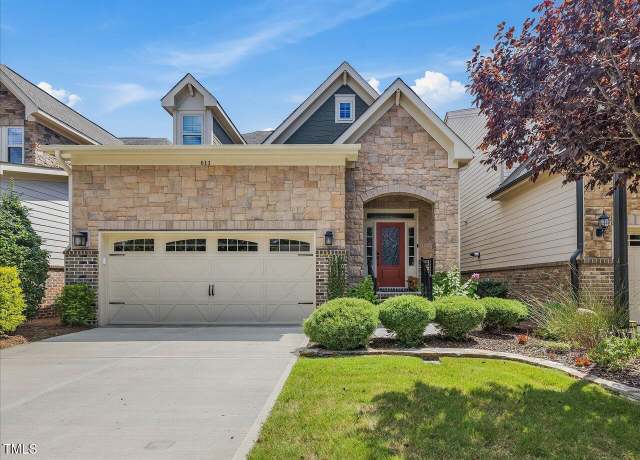 Property at 611 Angelica Cir, Cary, NC 27518, 3 beds, 2.5 baths