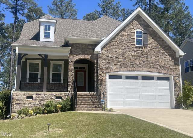Property at 171 School Side Dr, Spring Lake, NC 28390, 4 beds, 2.5 baths