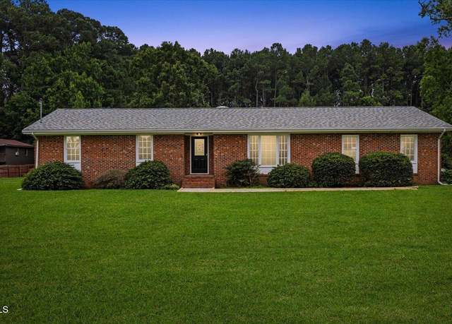 Property at 482 Hinnant Rd, Selma, NC 27576, 4 beds, 3 baths