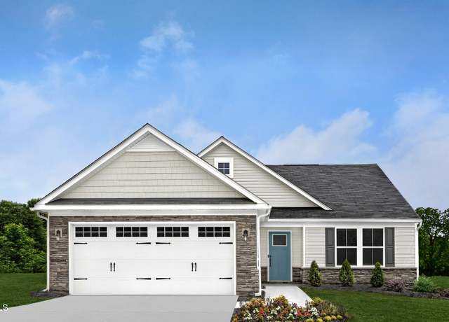 Property at 70 Saintsbury Dr, Fuquay Varina, NC 27526, 3 beds, 2 baths