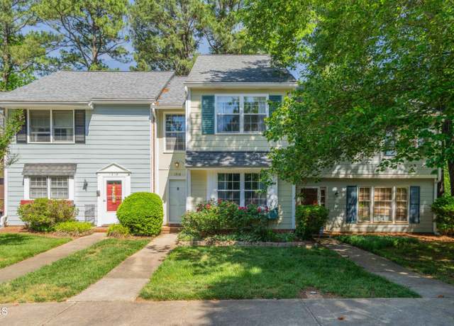 Property at 1316 Garden Crest Cir, Raleigh, NC 27609, 3 beds, 2.5 baths