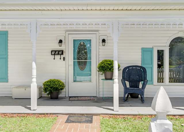 Property at 102 W Church St, Benson, NC 27504, 3 beds, 2 baths