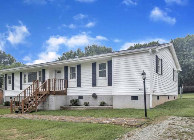 Property at 2528 Barwick Dr, Durham, NC 27704, 3 beds, 2 baths