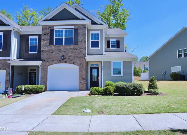 Property at 547 Historic Dr, Hillsborough, NC 27278, 3 beds, 2.5 baths