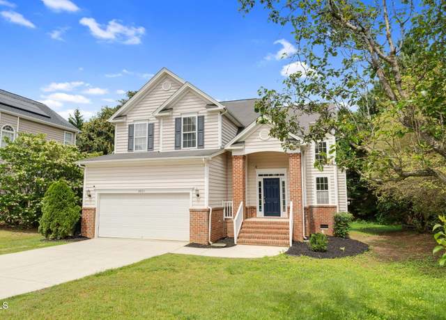 Property at 8820 Waynick Dr, Raleigh, NC 27617, 3 beds, 2.5 baths