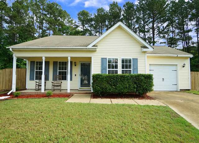 Property at 3709 Fan Palm Ct, Raleigh, NC 27616, 3 beds, 2 baths